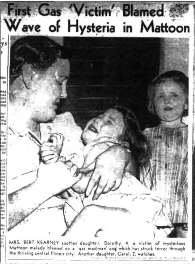 The Bizarre Mad Gasser of Mattoon (1944) 4 Aline Kearney and her daughters (Residents of Mattoon), Source: NY Post